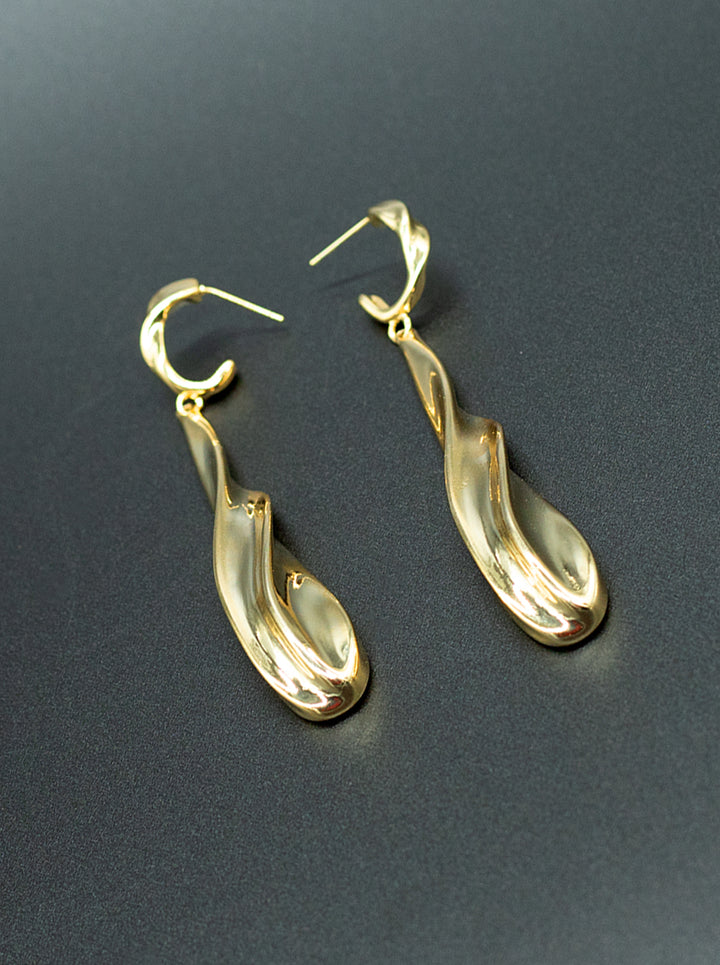 Ornaio 18 k Anti tarnish Big Drop Earrings